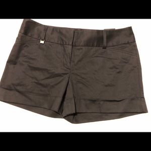 New Express Designstudio Black Shorts Size 14